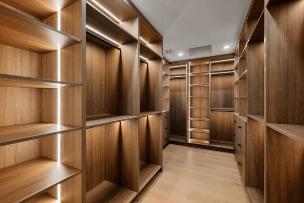 Closet Walk-in